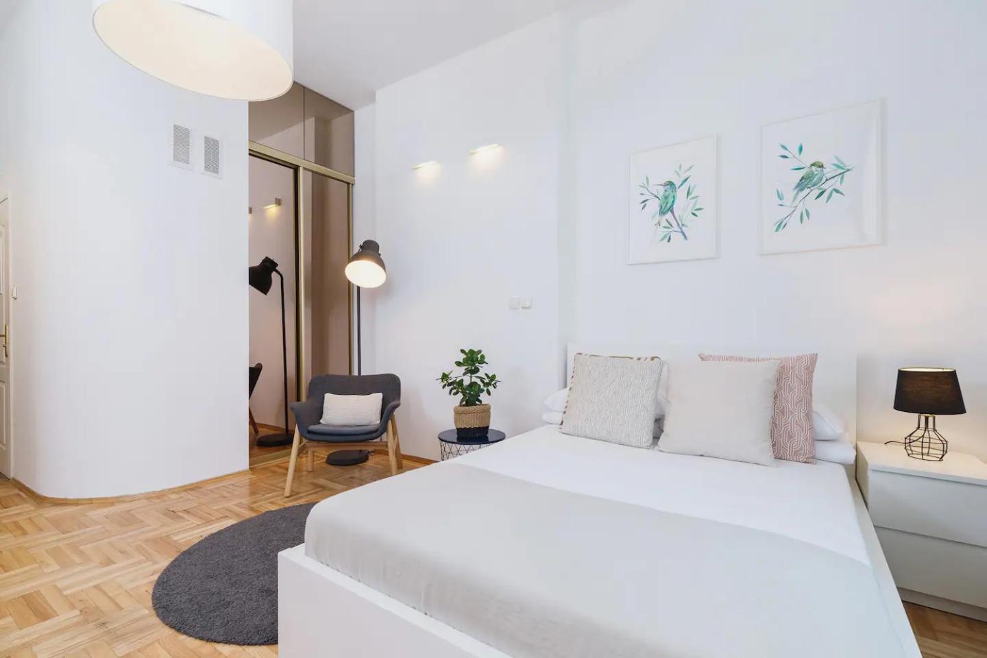 크라쿠프 Private Parking - Old Town - Sw Krzyza 16 Street 아파트 외부 사진